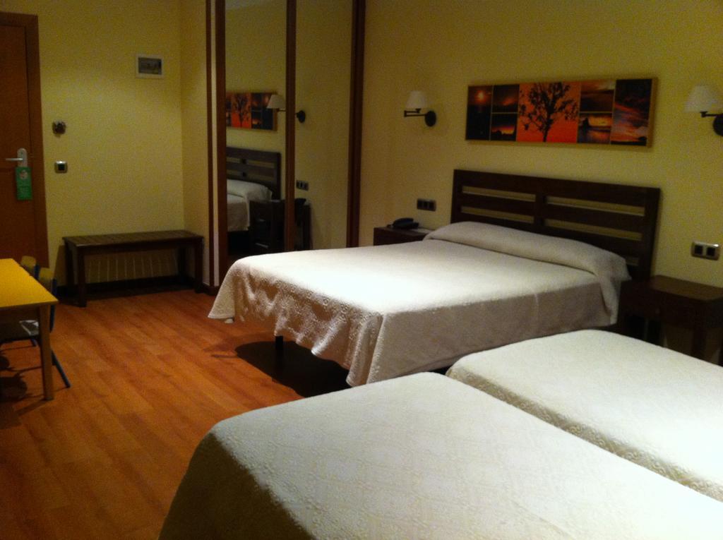 Hotel Bufon De Arenillas Vidiago Экстерьер фото